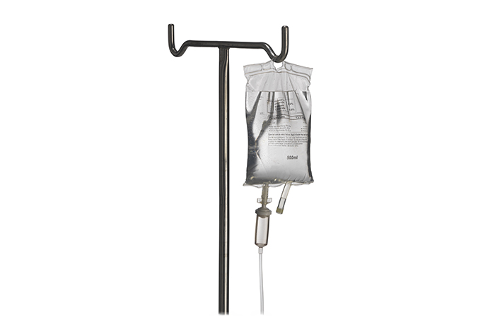 Sacos e tubos de infus&atilde;o m&eacute;dica